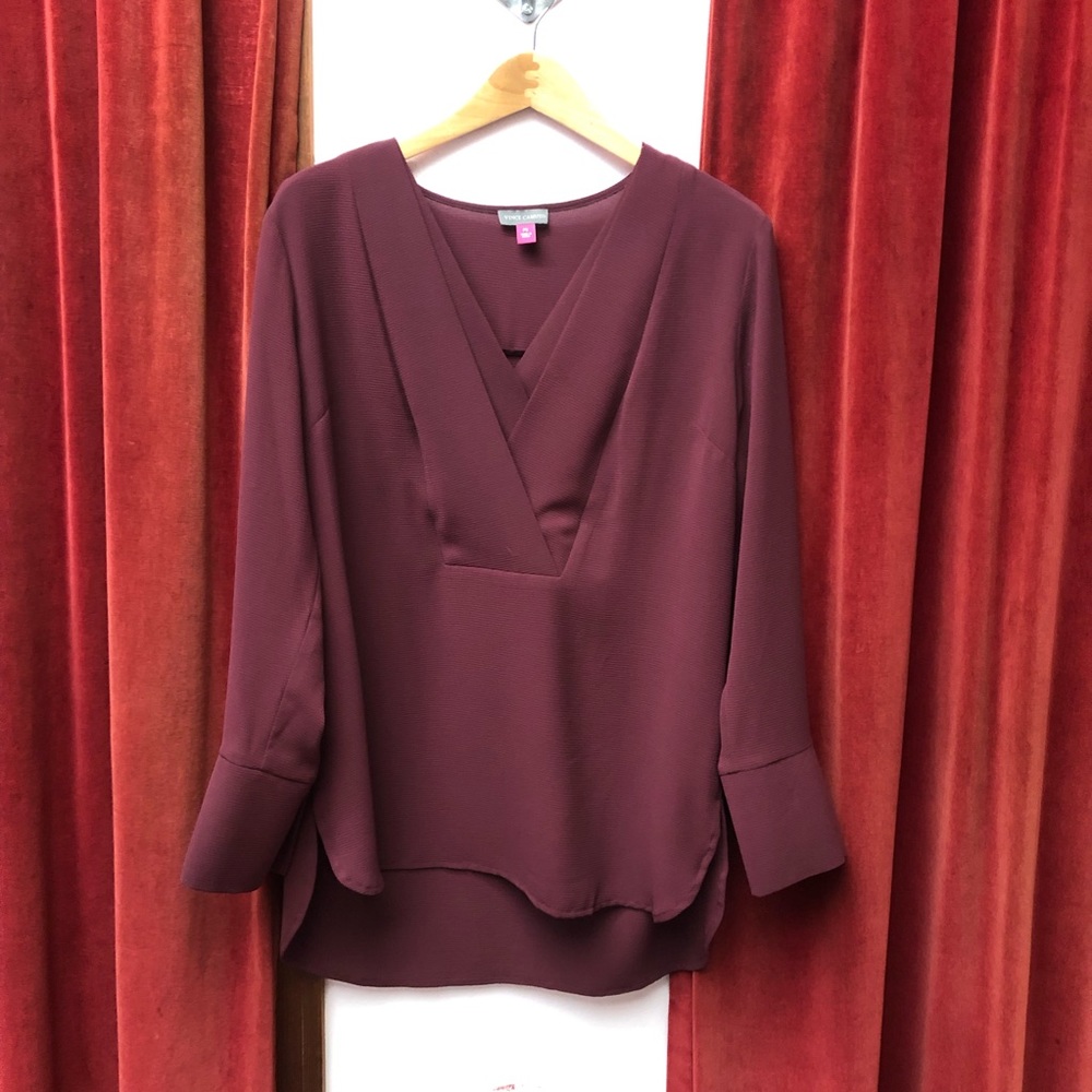Vince Camuto Burgundy Women's Top